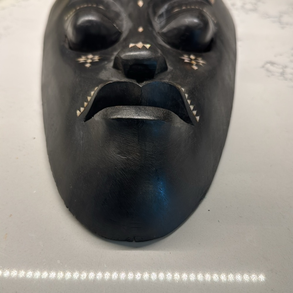 Vintage Large Indonesian Wood Mother Of Pearl Inlay‎ Handcarved Tribal Mask Art - Picture 10 of 11